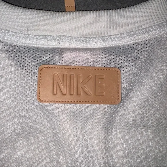 Nike Activewear Mesh Cropped Tank Top - Picture 5 of 5